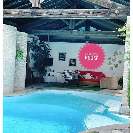 Spineto House Pensionat 4*