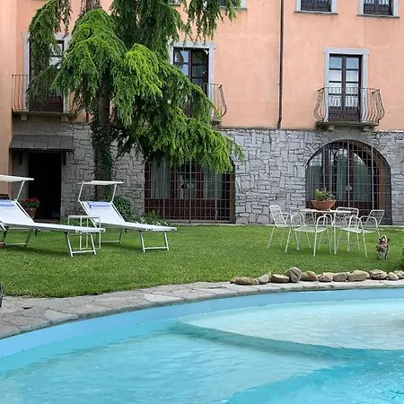 بيت ضيافة Spineto House
