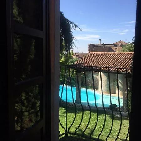 Spineto House Guest house