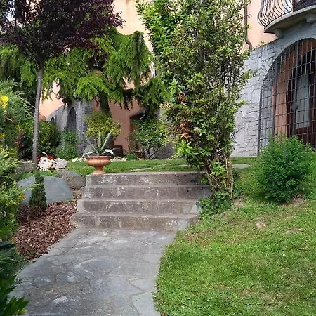 Spineto House